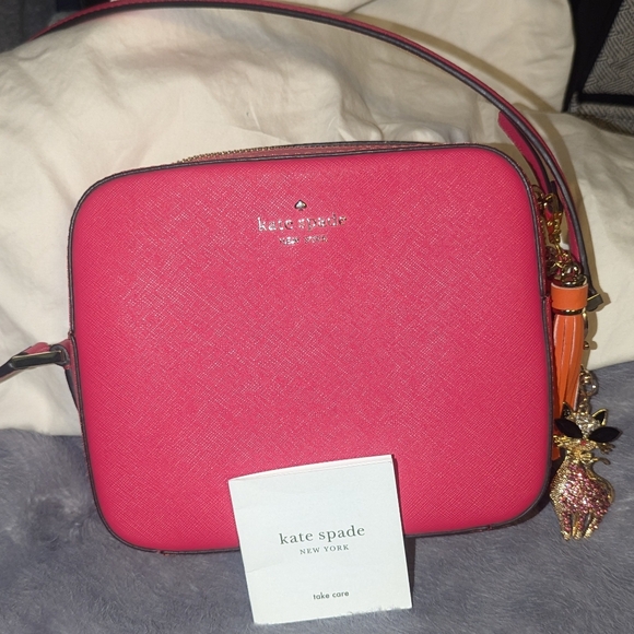Kate Spade Staci Mini Camera Bag Leather Crossbody in Dark Watermelon - Picture 5 of 12